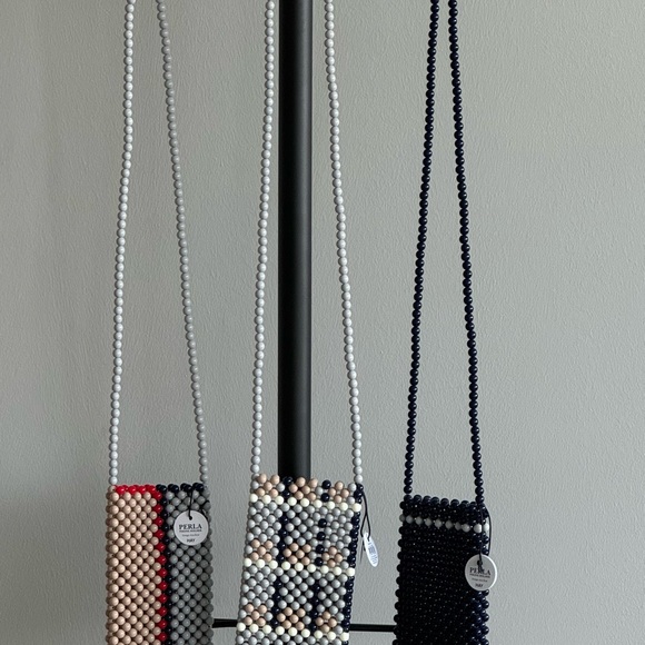 Cellphone holder/crossbody bag - Picture 6 of 8